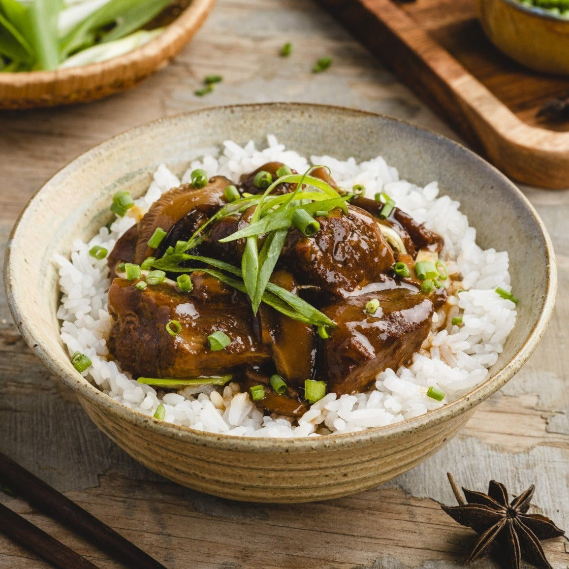 34 Com Thit Bo: Beef Brisket on Rice – Pho Hoa Vietnamese Noodle House